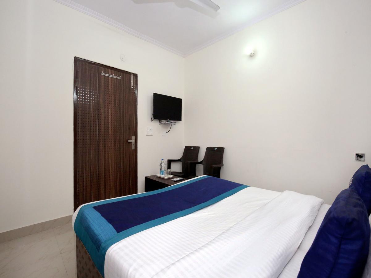 Oyo 10075 Hotel Kaydee Amritsar Exterior photo